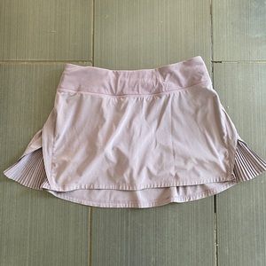 Lululemon tennis skirt. Size 6. Dusty purple.